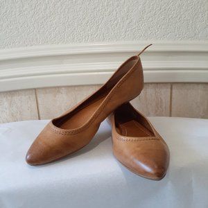 Frye Leather Flat Shoes